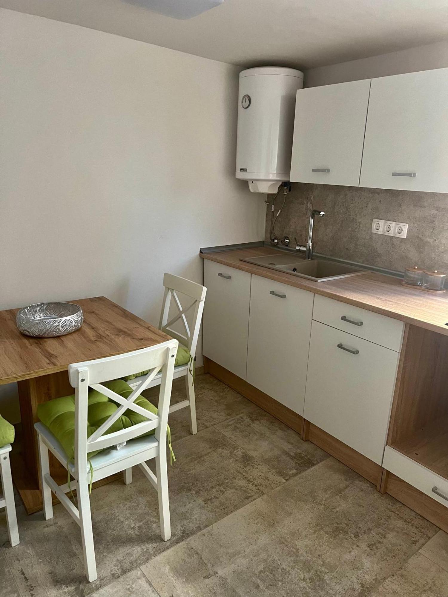 Apartman Roko Tribunj  Exterior photo